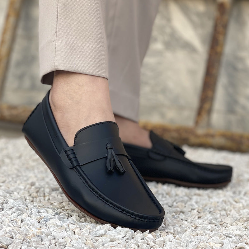 The New Tussle Black Loafers SS-2302 Black