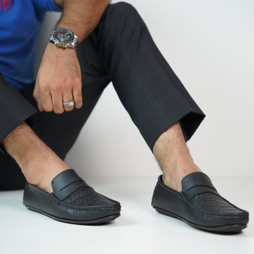 THE CRISSCROS BLACK Loafers SS-2472