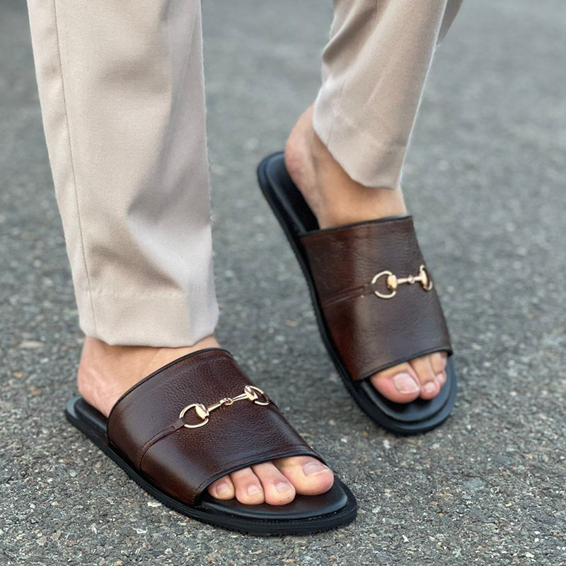 The Brown Buckle Leather Chappal SS-2080