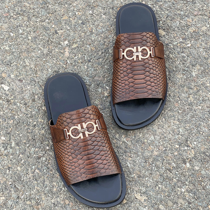 Hand made Textured Brown Leather Chappal SS-2343