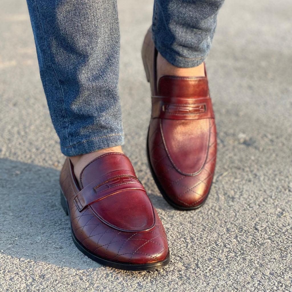 THE BERNAL MAROON - 2565