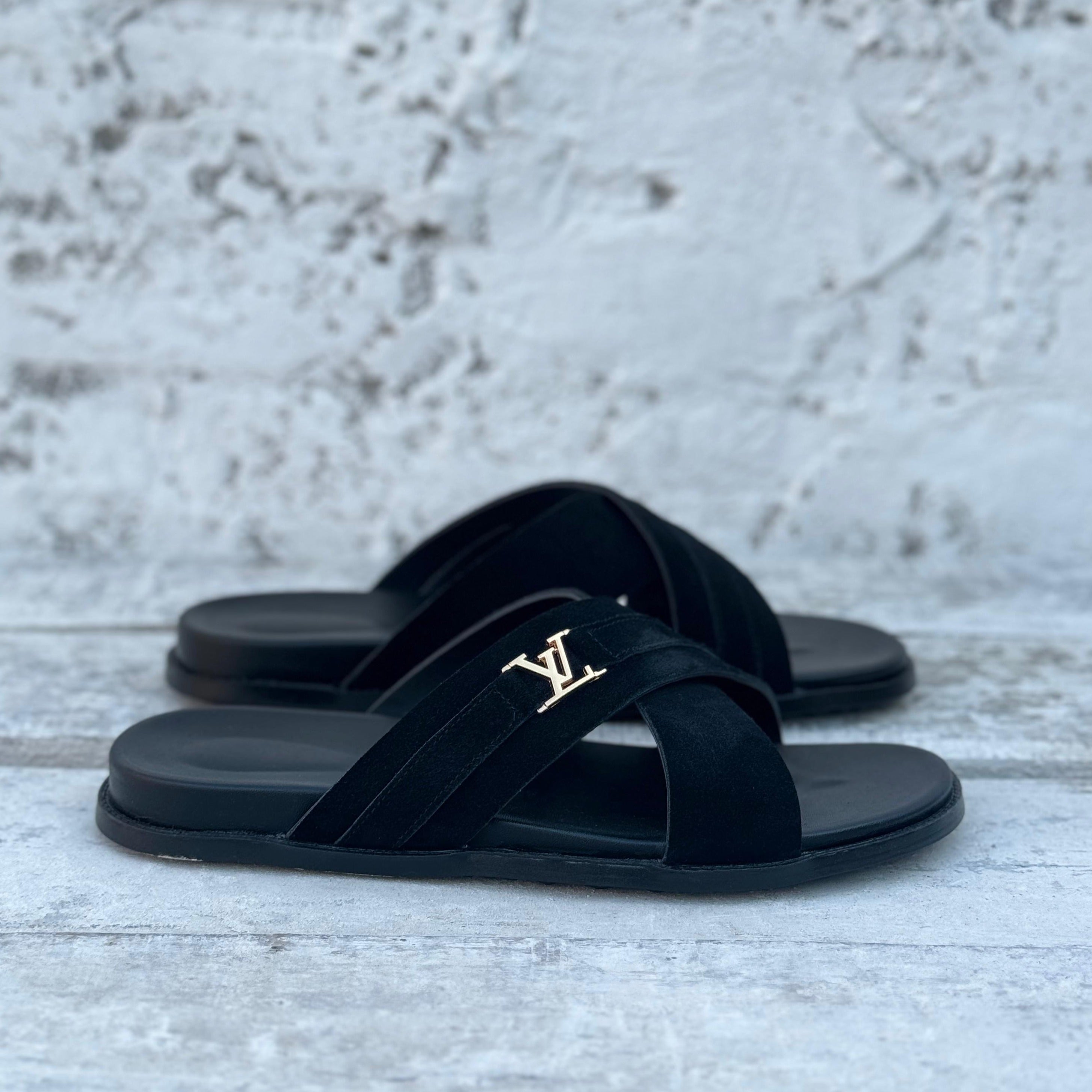 THE DAMEKA SUADE BLACK - 2474