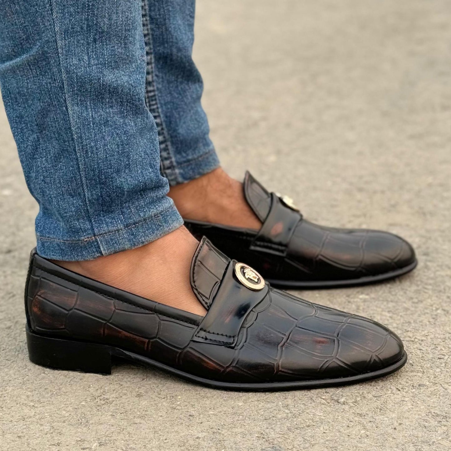 THE NOMIER SHADED - 2548