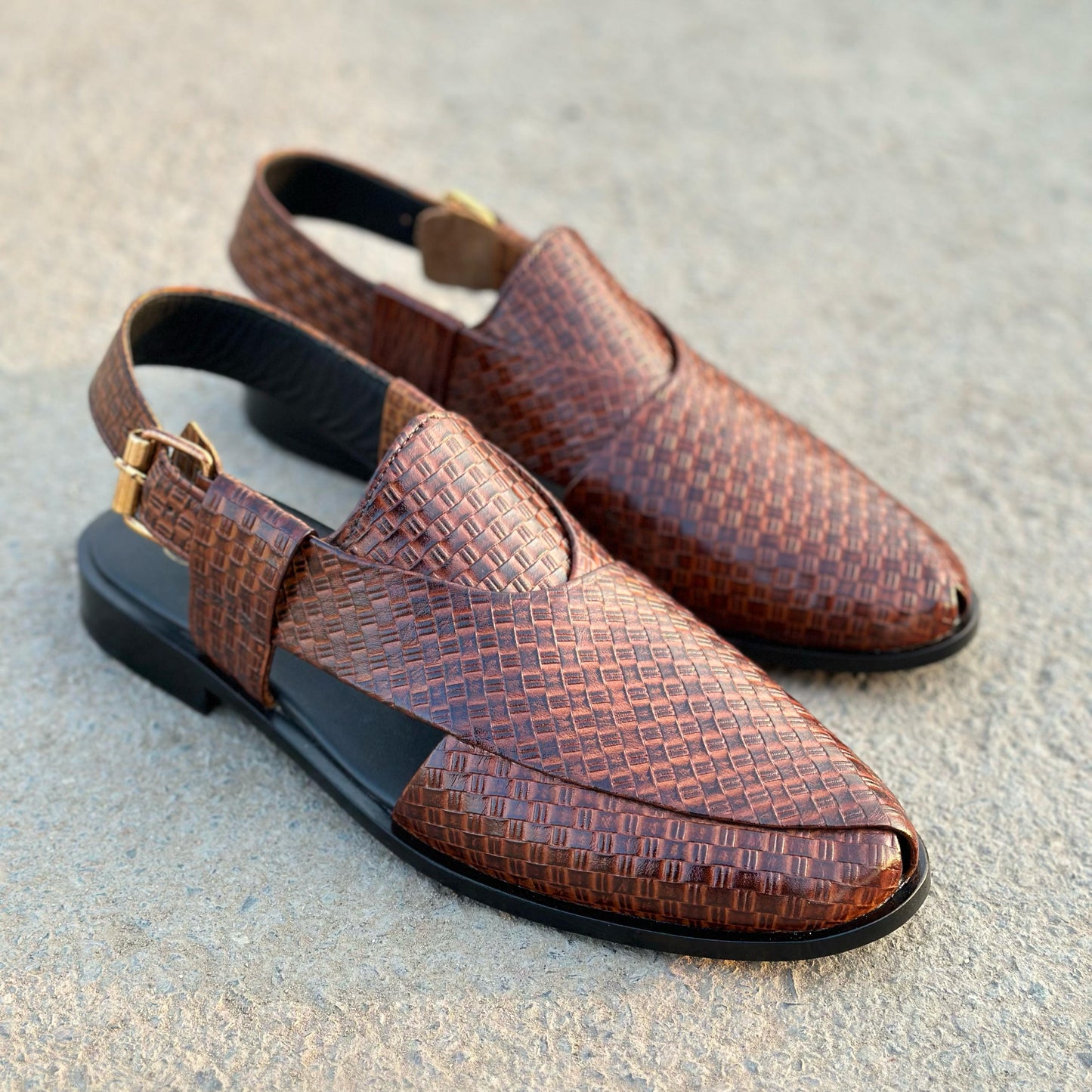 THE JERGI BROWN - 2584