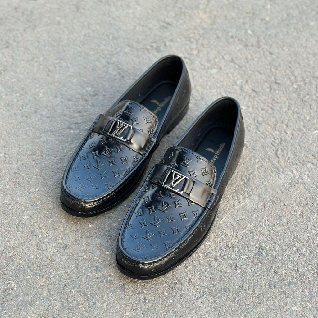 Step Pure Leather Buckman Black SS-2714