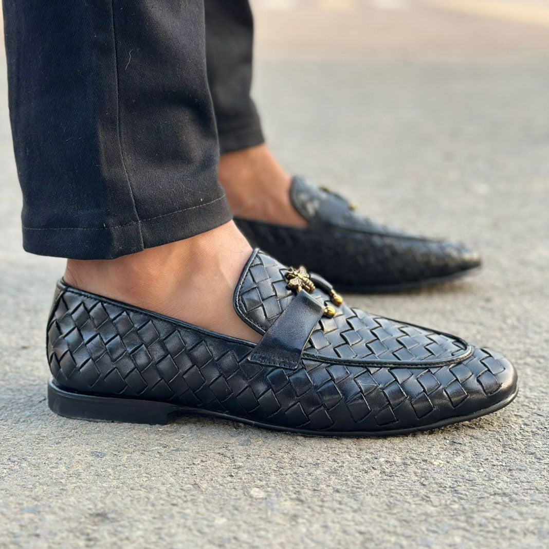 Step Pure Leather Cortro Black SS-2711