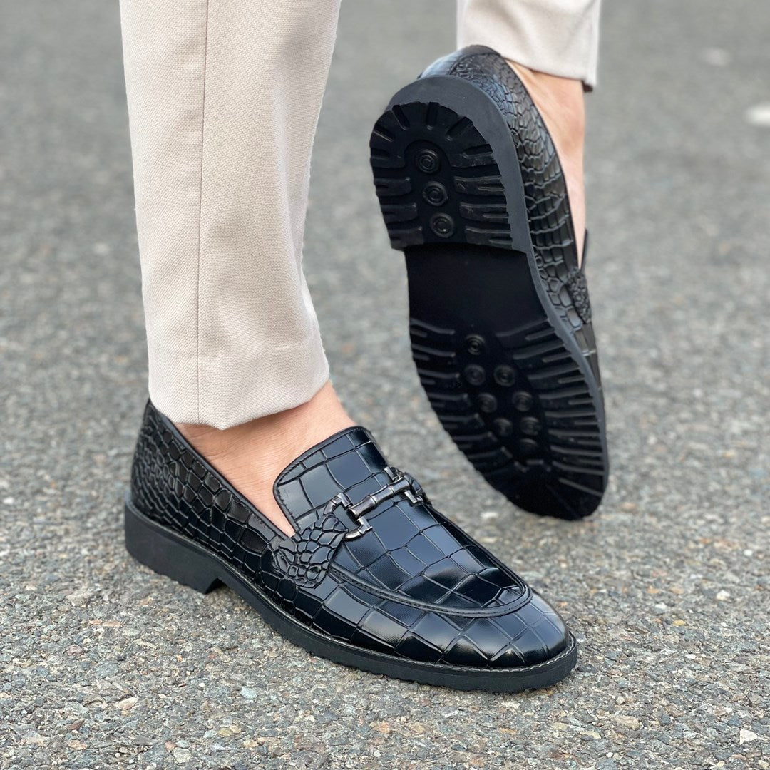 Leather Chunky BLK SS-2372