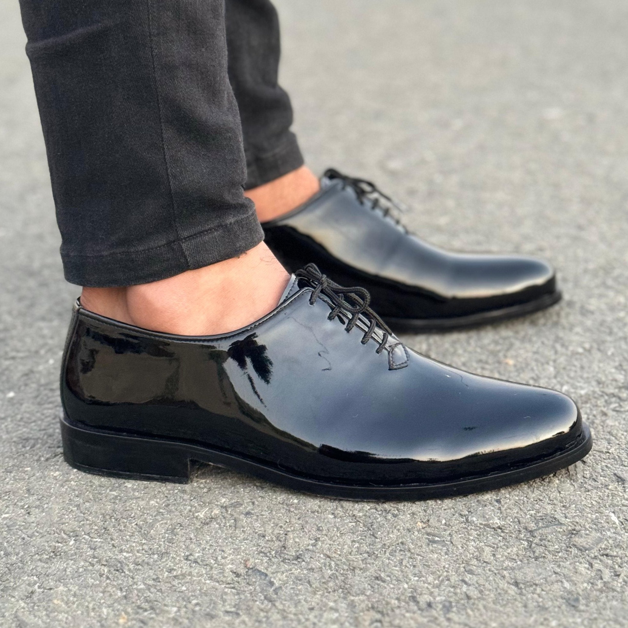 THE ASCOT BLACK - 2534 Secondary image