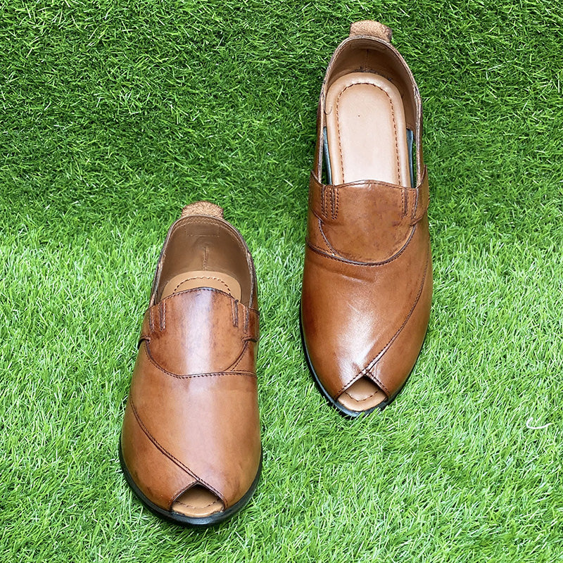 The Classic Leather Kheri