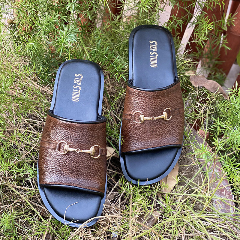 The Brown Buckle Leather Chappal