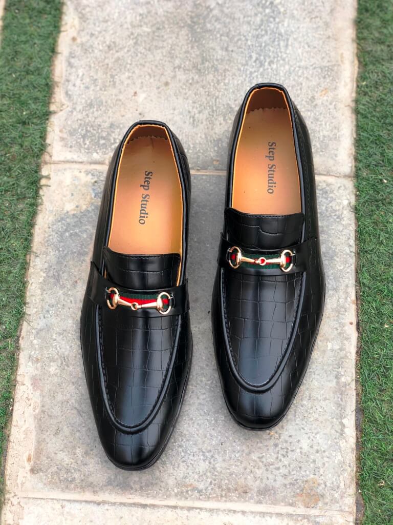 The Black Formals stepstudio 11 (44) 