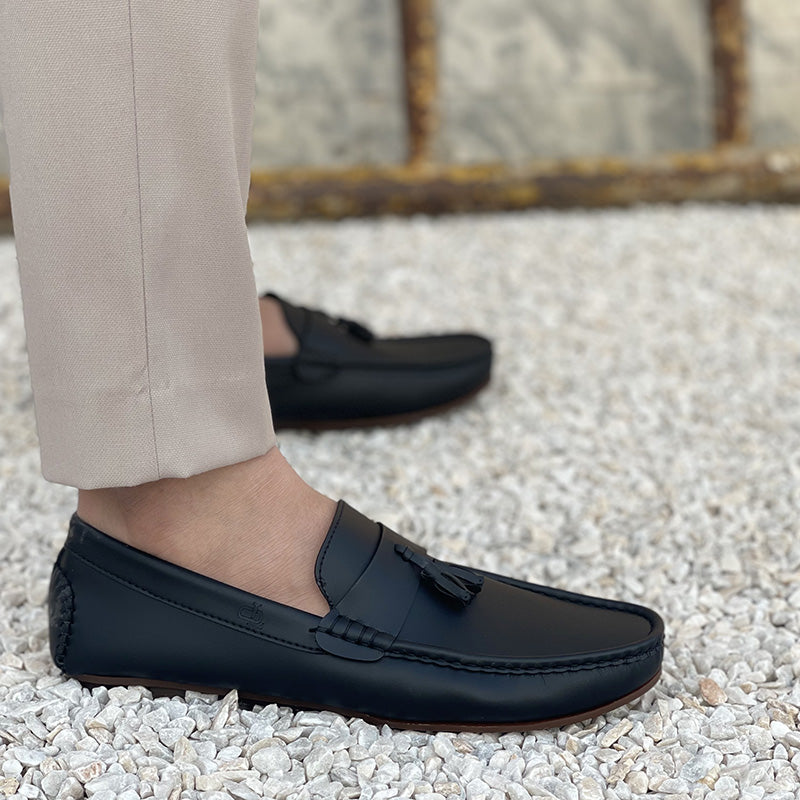 The New Tussle Black Loafers SS-2302 Black