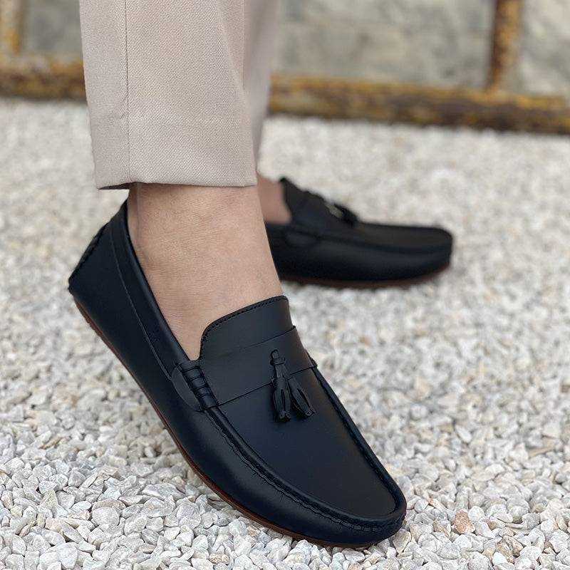 The New Tussle Black Loafers SS-2302 Black